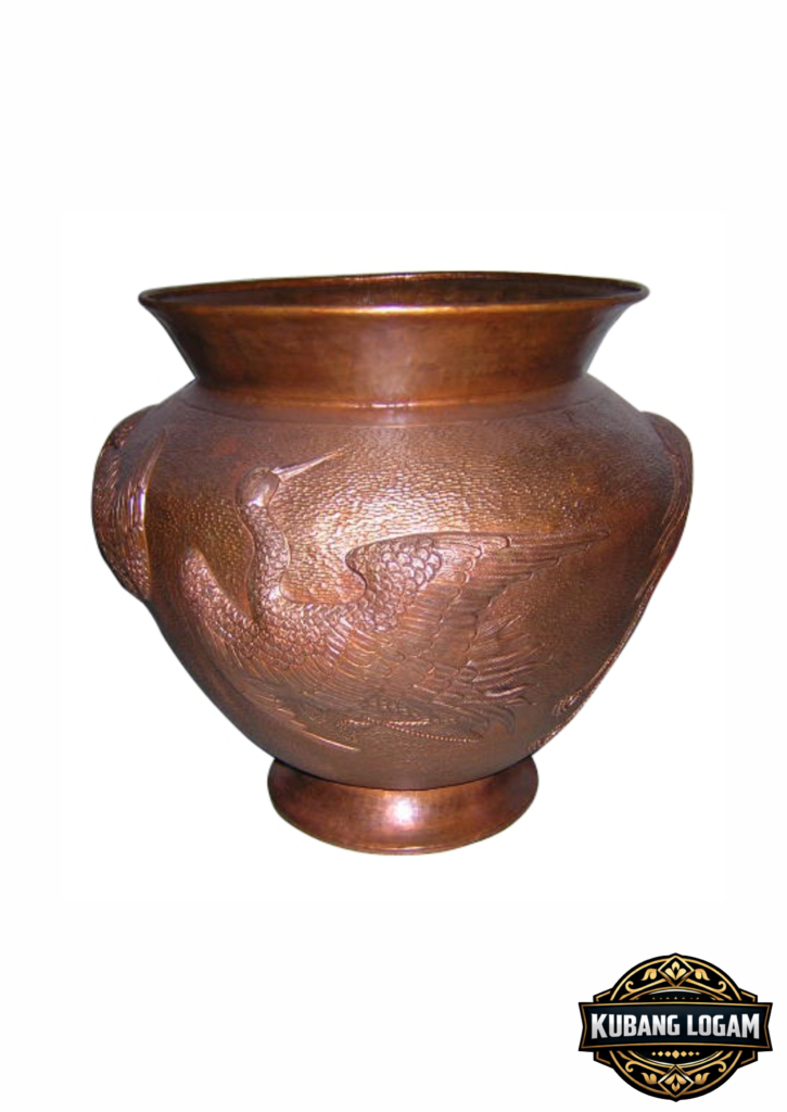 Kerajinan Guci Tembaga Kuningan Handmade Bernilai Seni Tinggi 8